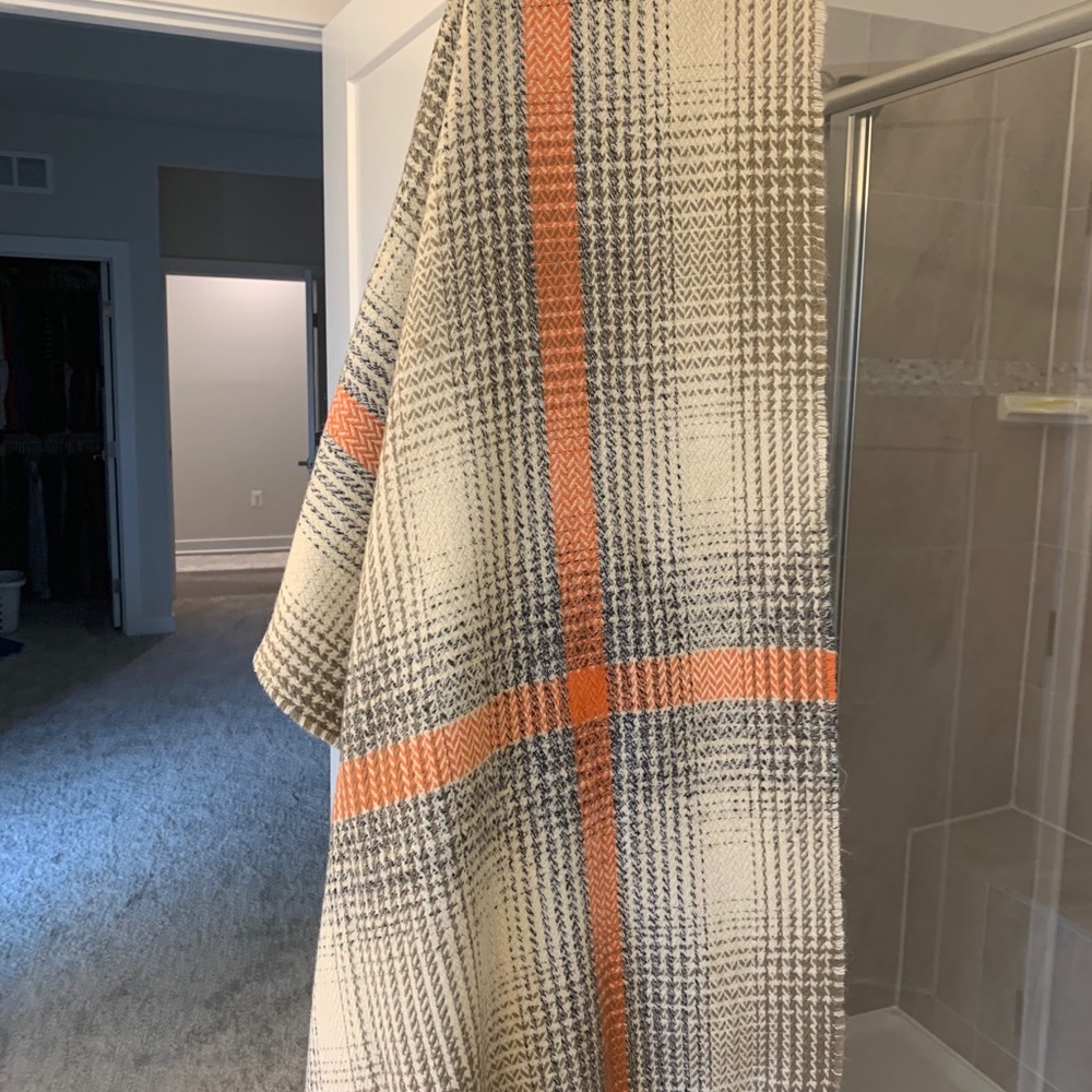 Wool scarf